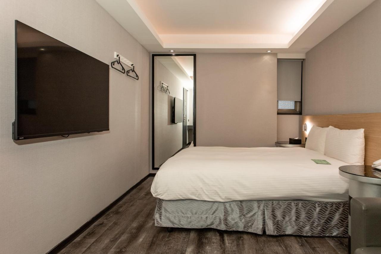 Hub Hotel 土城区 エクステリア 写真