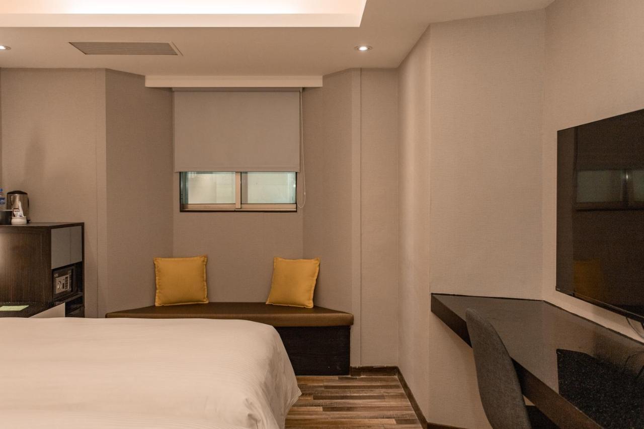 Hub Hotel 土城区 エクステリア 写真