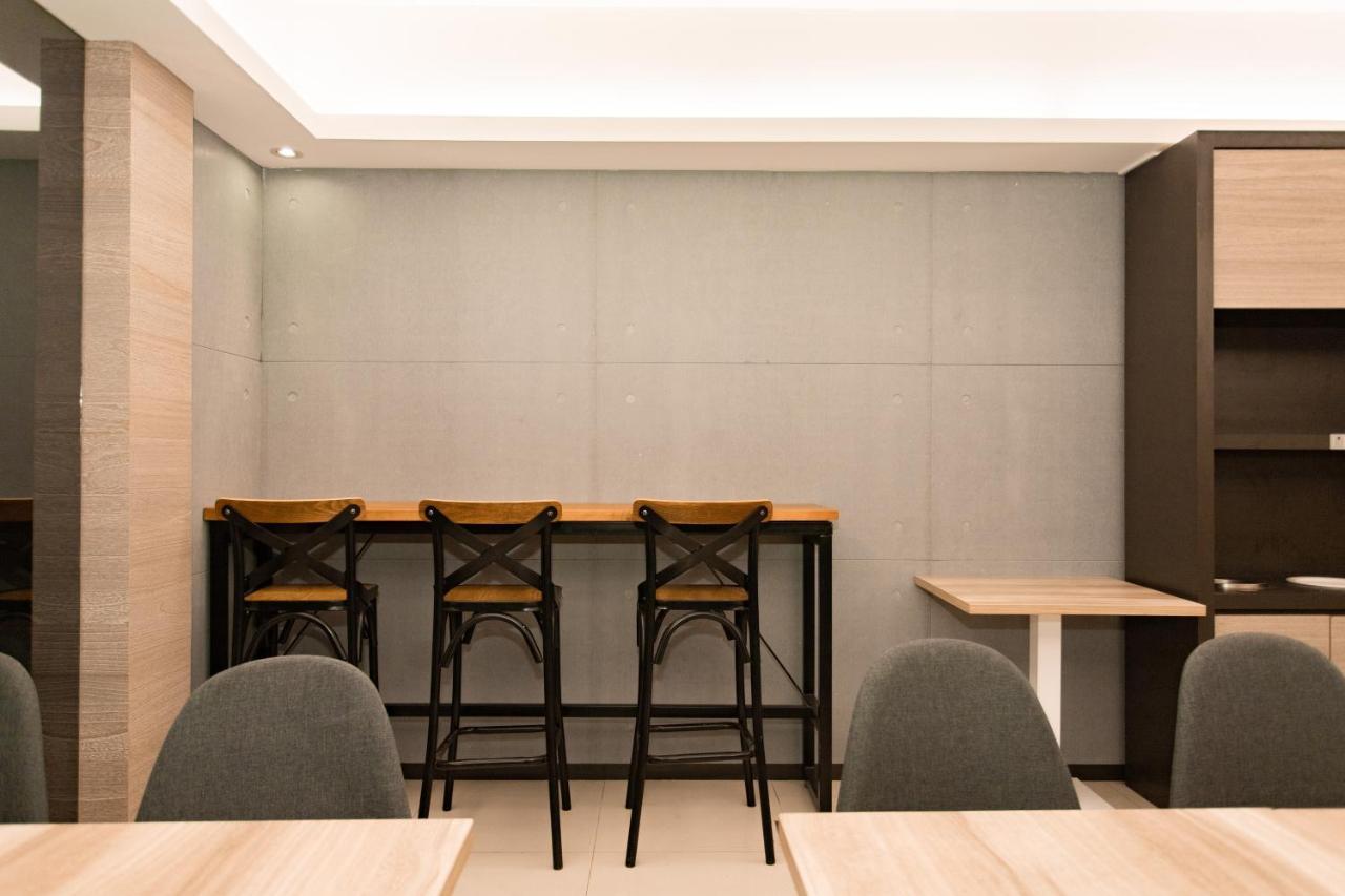 Hub Hotel 土城区 エクステリア 写真