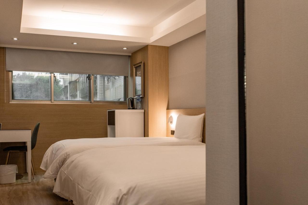 Hub Hotel 土城区 エクステリア 写真