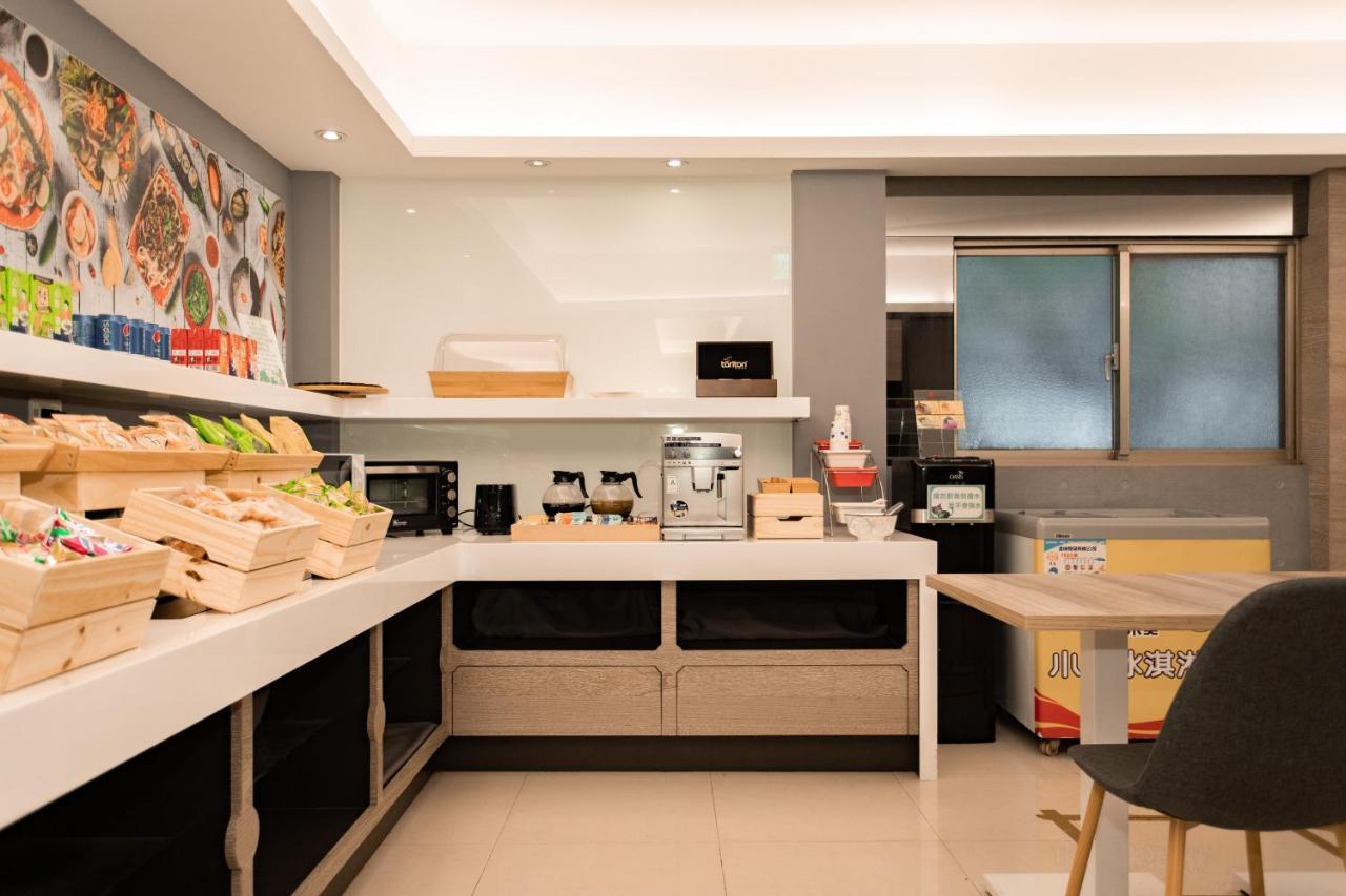 Hub Hotel 土城区 エクステリア 写真