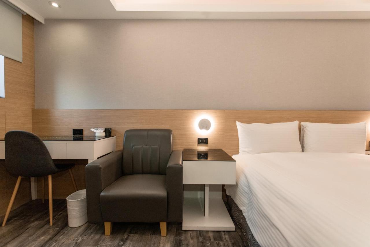 Hub Hotel 土城区 エクステリア 写真
